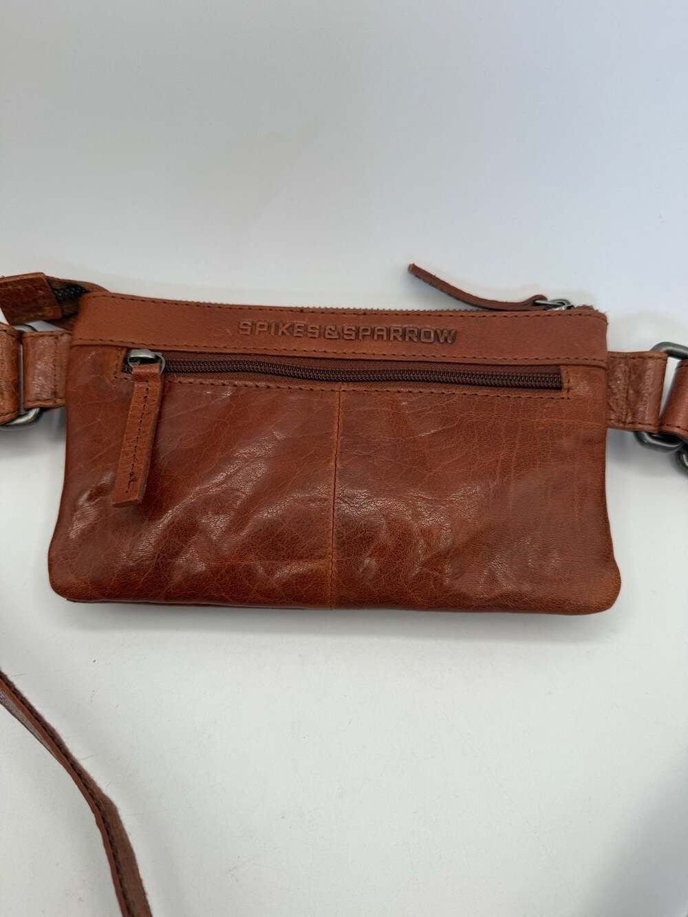 Spikes & Sparrow Leather Belt Bag Fanny Pack with Front Zip Pocket